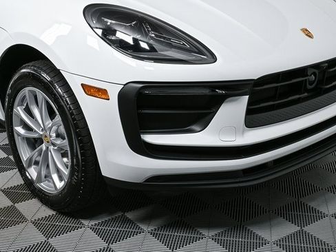 New 2025 Porsche Macan image 43