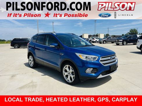 Used 2019 Ford Escape Titanium FWD image 1