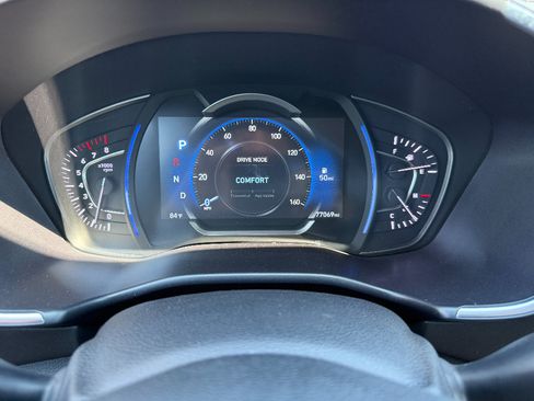 Used 2020 Hyundai Santa Fe SEL w/ Convenience + Premium Package FWD image 47