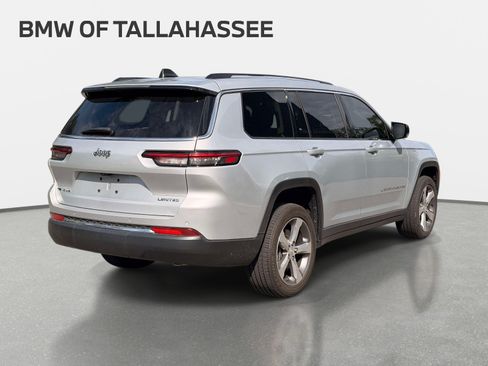 Used 2022 Jeep Grand Cherokee L Limited AWD/4WD image 6