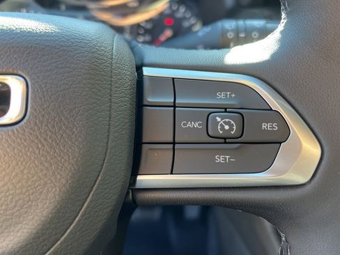 New 2026 Jeep Compass Latitude image 14