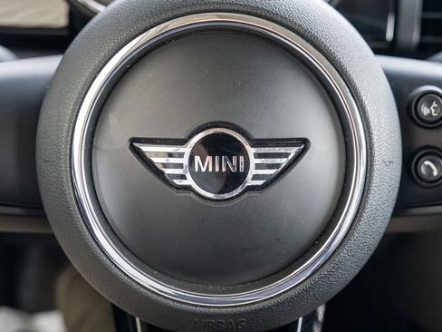 Used 2019 MINI Cooper 2-Door Hardtop image 21