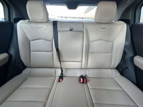 Certified 2024 Cadillac XT4 Luxury w/ Cold Weather Package AWD/4WD image 52