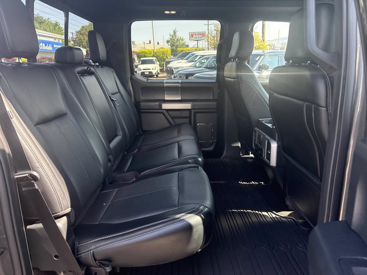 Used 2020 Ford F150 Lariat w/ Equipment Group 502A Luxury AWD/4WD image 19