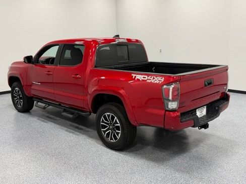 Used 2023 Toyota Tacoma TRD Sport w/ Advanced Technology Package AWD/4WD image 7
