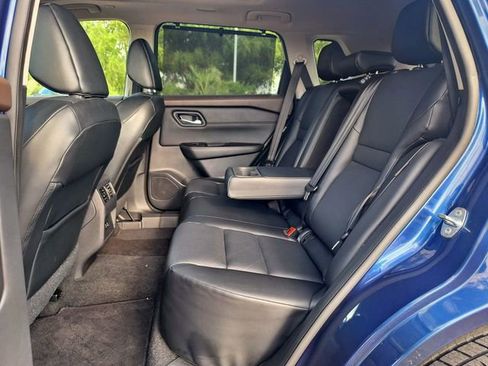 Certified 2022 Nissan Rogue SV w/ SV Premium Package FWD image 27