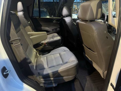 Used 2019 GMC Yukon Denali w/ Denali Ultimate Package AWD/4WD image 25