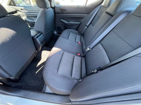 Used 2025 Nissan Altima 2.5 SV FWD image 22