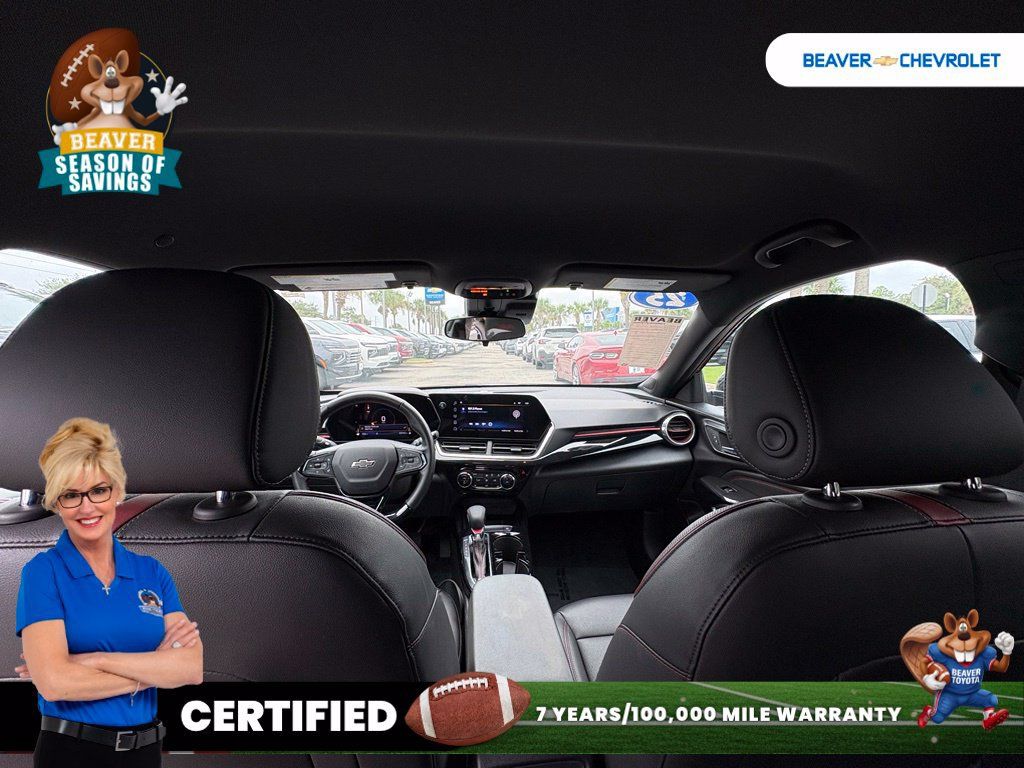 Used 2025 Chevrolet Trax RS w/ Driver Confidence Package FWD image 15