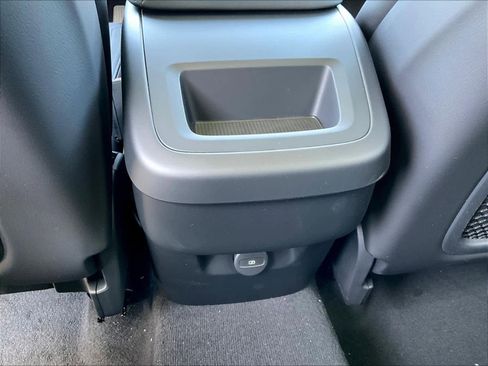 New 2026 Volvo XC60 B5 Plus w/ Protection Package Premier image 16