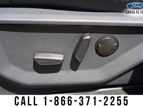 Used 2025 Ford Expedition Active image 17