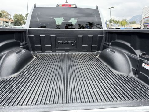 Used 2024 RAM 1500 Laramie AWD/4WD image 17