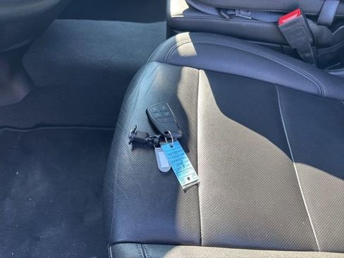 Used 2024 GMC Sierra 1500 SLT AWD/4WD image 22