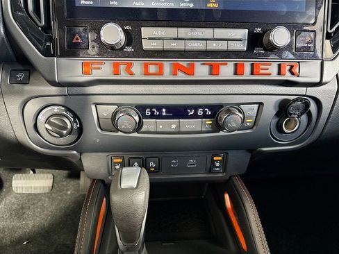 New 2026 Nissan Frontier PRO-4X w/ Tow Package AWD/4WD image 14
