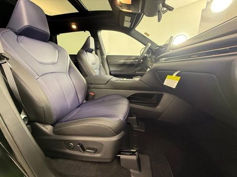New 2026 INFINITI QX60 Sport AWD/4WD image 16