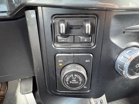 Used 2022 Ford F150 XLT w/ Equipment Group 302A High image 25