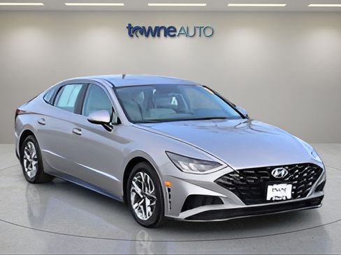 Used 2023 Hyundai Sonata SEL FWD image 7