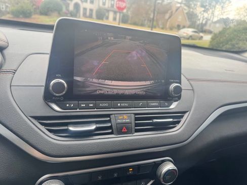 Used 2019 Nissan Altima 2.5 SR image 23