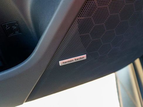 Used 2025 Subaru WRX Limited AWD/4WD image 19