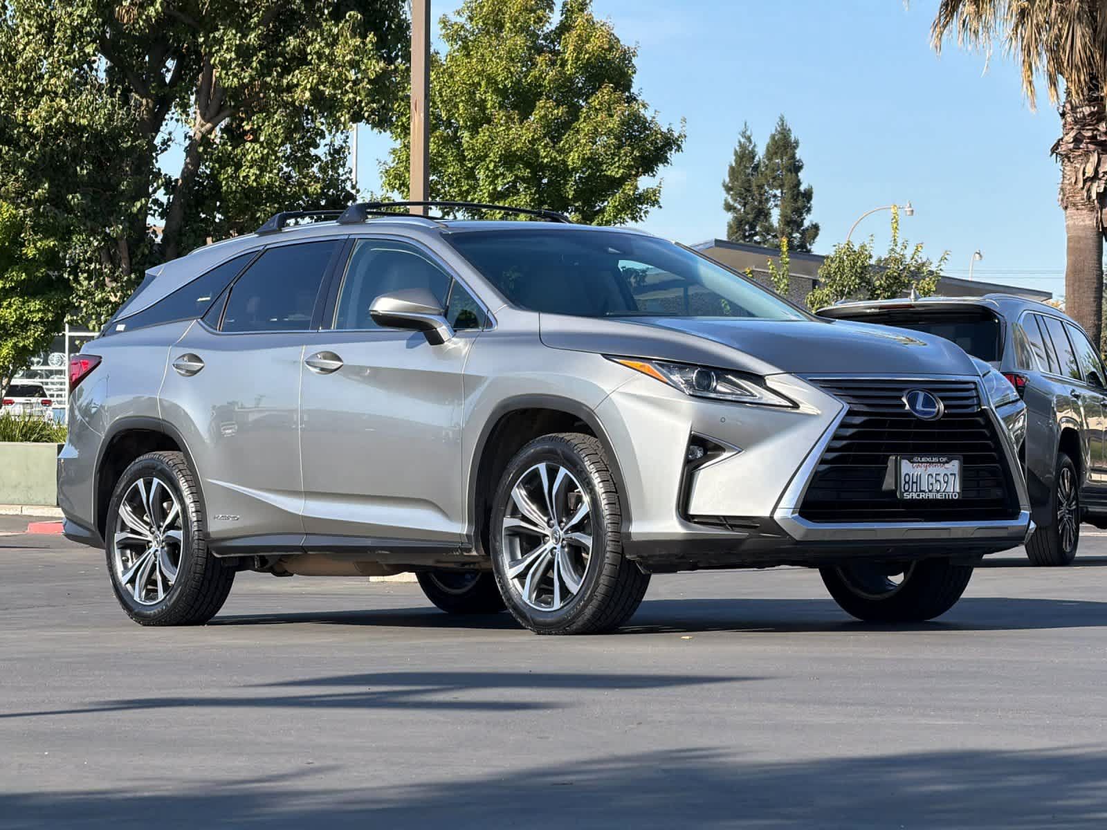 Used 2019 Lexus RX 450hL Premium w/ Premium Package AWD/4WD image 5