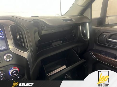 Used 2022 GMC Sierra 2500 SLE w/ SLE Value Package; AWD/4WD image 20