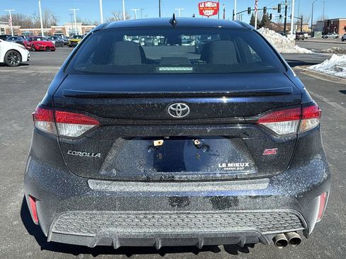 Certified 2022 Toyota Corolla SE w/ SE Premium Package image 6