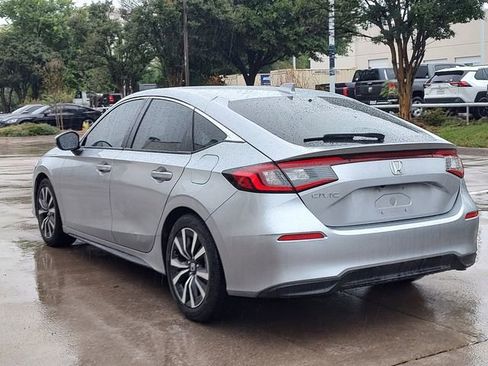 Used 2024 Honda Civic EX-L image 5