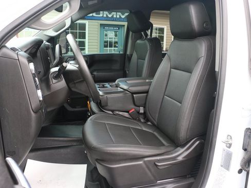Used 2023 GMC Sierra 3500 Pro w/ Convenience Package AWD/4WD image 12