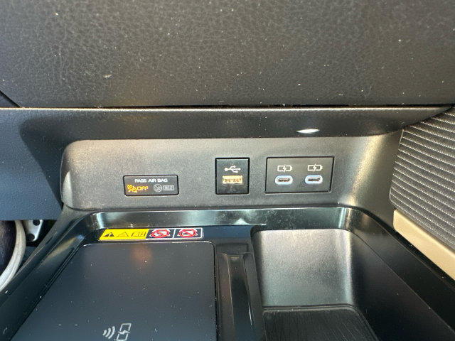 Certified 2025 Toyota Camry SE w/ Convenience Package AWD/4WD image 41