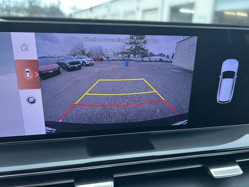 Used 2025 Genesis GV80 2.5T Standard image 12