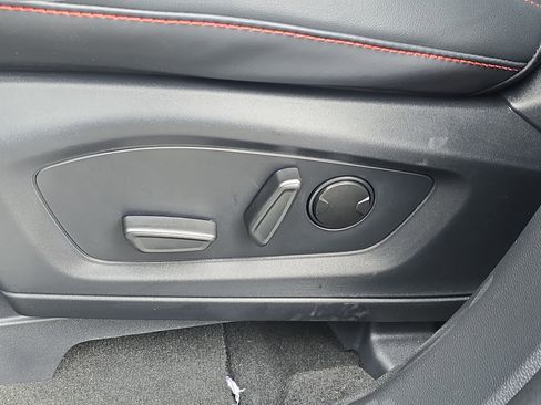 New 2026 Ford Explorer ST-Line w/ ST-Line Street Pack image 13