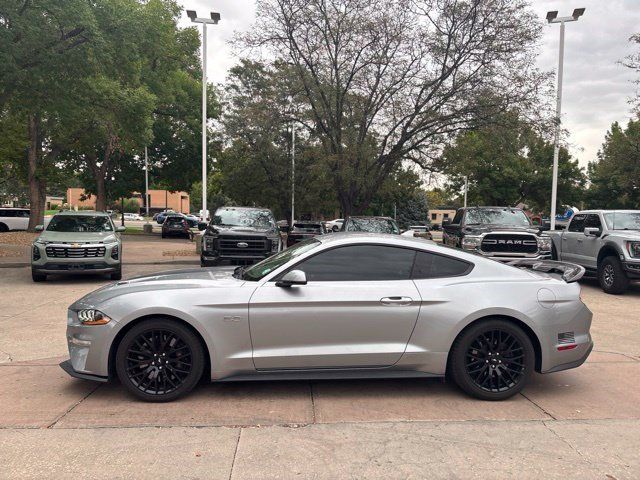 Used 2022 Ford Mustang GT Premium w/ GT Performance Package RWD image 3
