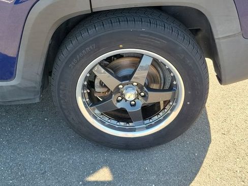 Used 2017 Jeep Renegade Sport w/ Power & Air Group FWD image 6