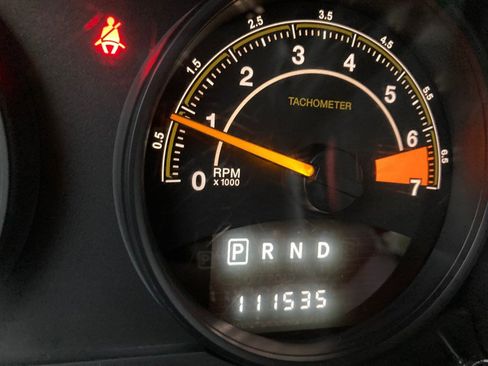 Used 2016 Jeep Patriot High Altitude image 9