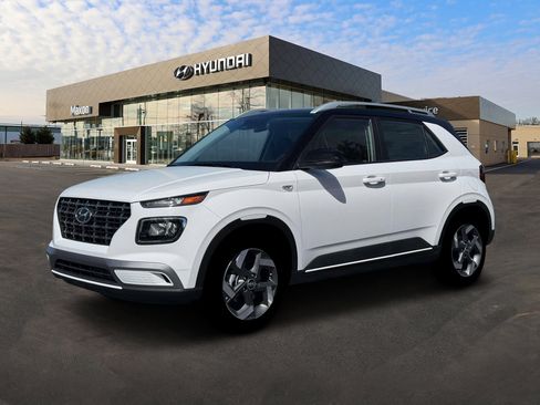 New 2026 Hyundai Venue SEL image 2