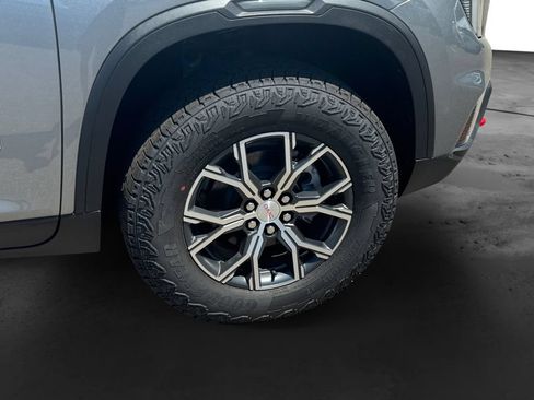 New 2026 GMC Acadia AT4 w/ Luxury Package AWD/4WD image 11