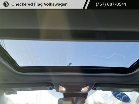 Used 2023 Toyota RAV4 XLE Premium image 28