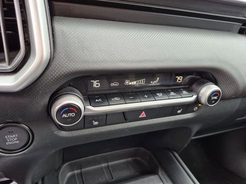 Used 2024 MAZDA CX-50 AWD 2.5 S w/ Preferred Package image 18