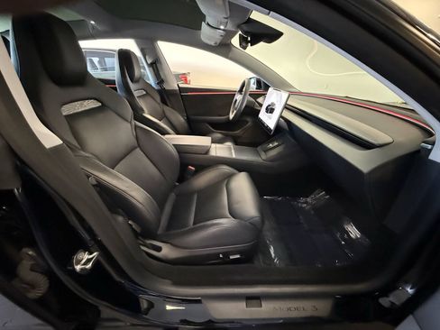 Used 2024 Tesla Model 3 Performance AWD/4WD image 32