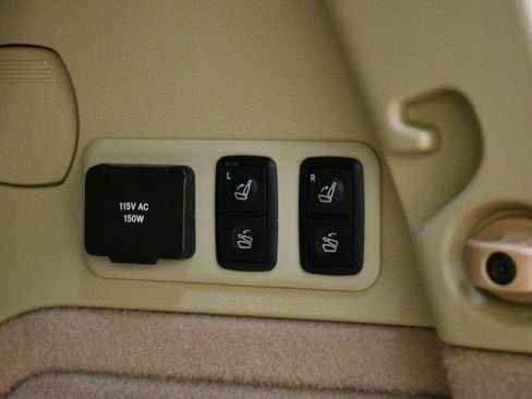 Used 2012 Mercedes-Benz GL 450 4MATIC image 54