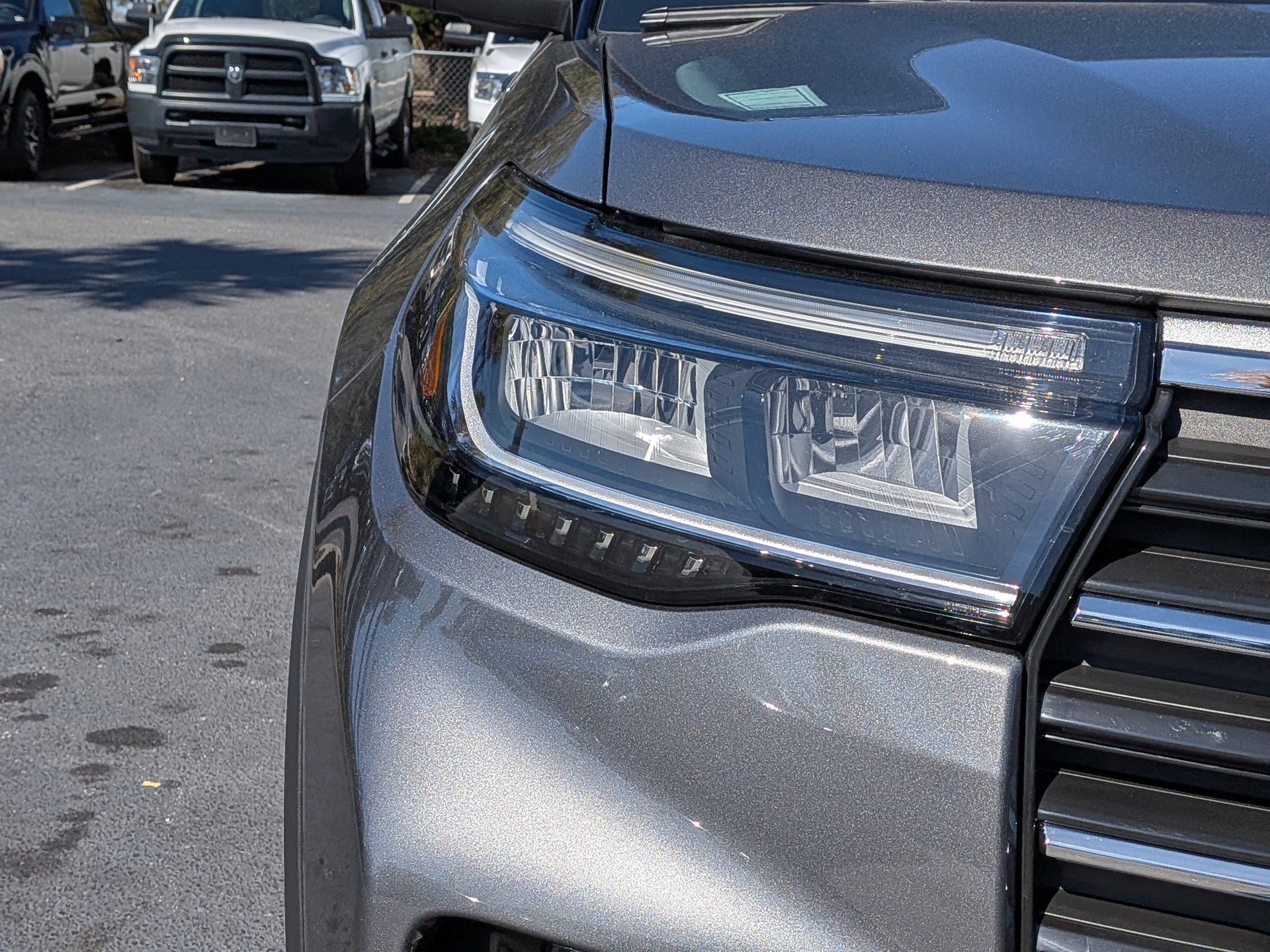 New 2026 Ford Explorer Active w/ Active Comfort Package AWD/4WD image 11