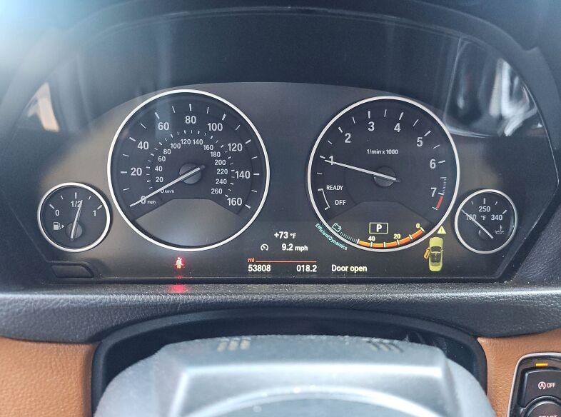 Used 2015 BMW 435i Convertible w/ Luxury Line RWD image 16