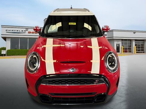 Used 2023 MINI Cooper S image 8