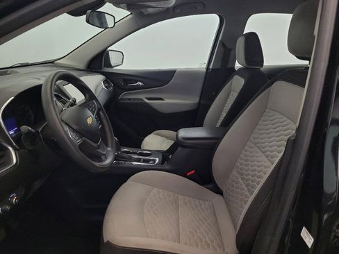 Used 2019 Chevrolet Equinox LS FWD image 17