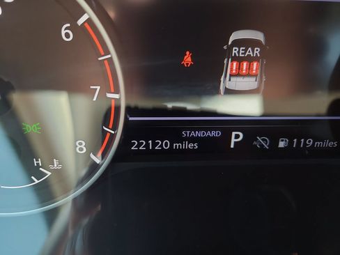 Certified 2024 Nissan Rogue SV FWD image 30