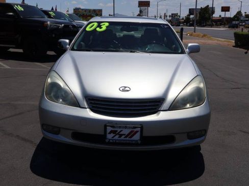 Used 2003 Lexus ES 330 FWD image 2