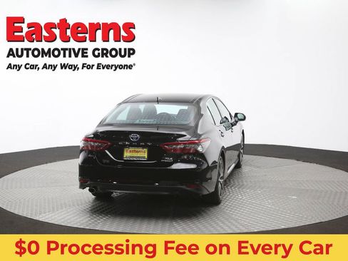Used 2022 Toyota Camry XLE FWD image 38