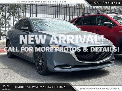 Certified 2023 MAZDA MAZDA3 s AWD/4WD image 1