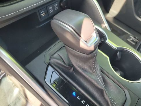 Used 2023 Toyota Highlander XSE FWD image 20