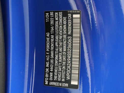 Used 2025 Porsche 911 Carrera RWD image 43